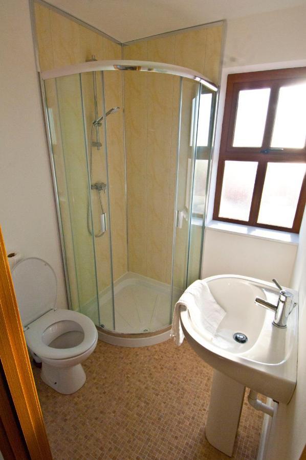 Hookless Holiday Homes Фетард-он-Си Экстерьер фото